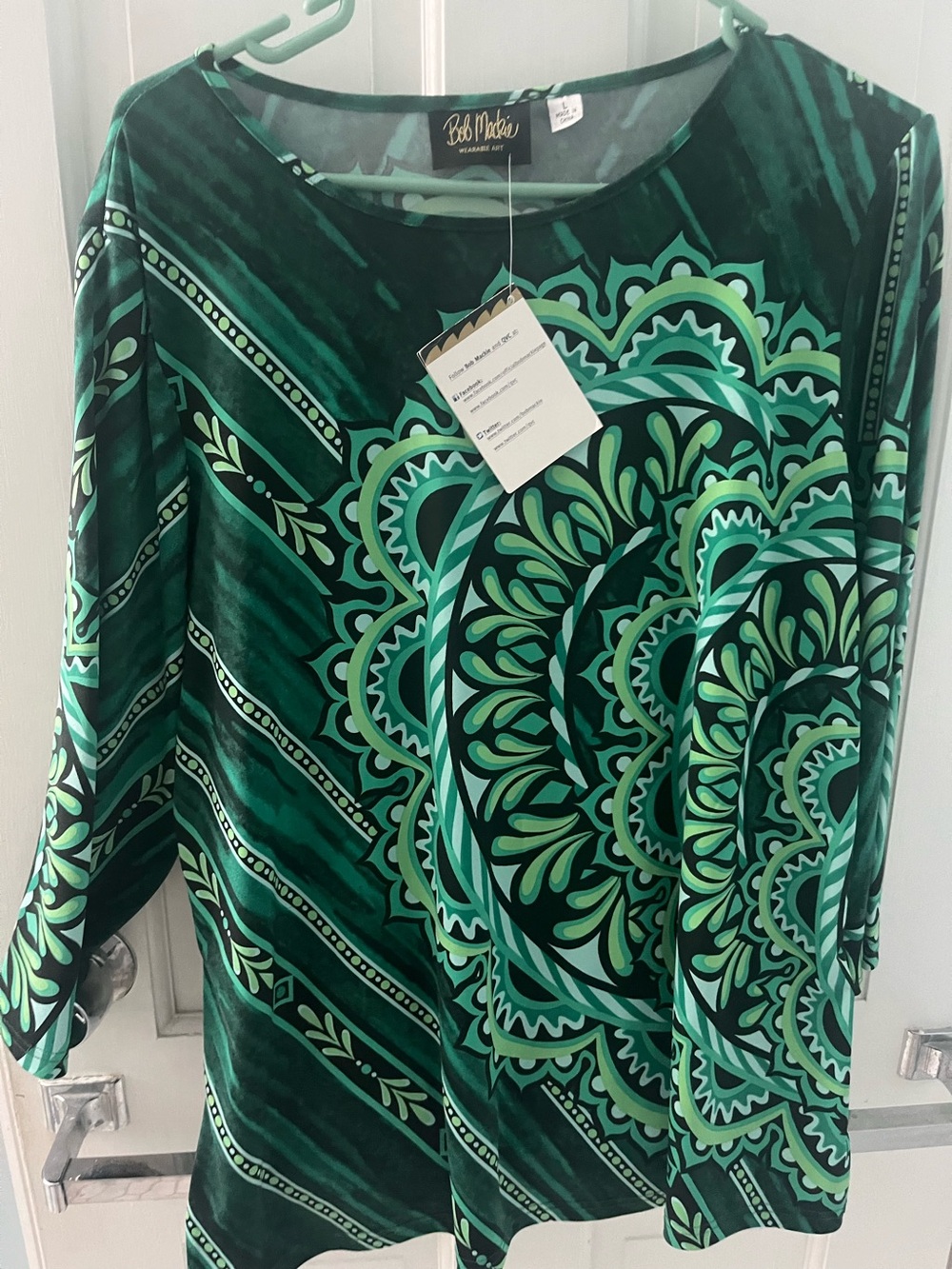 Bob Mackie Emerald & Teal Mandala-Print Long Sleeve Top